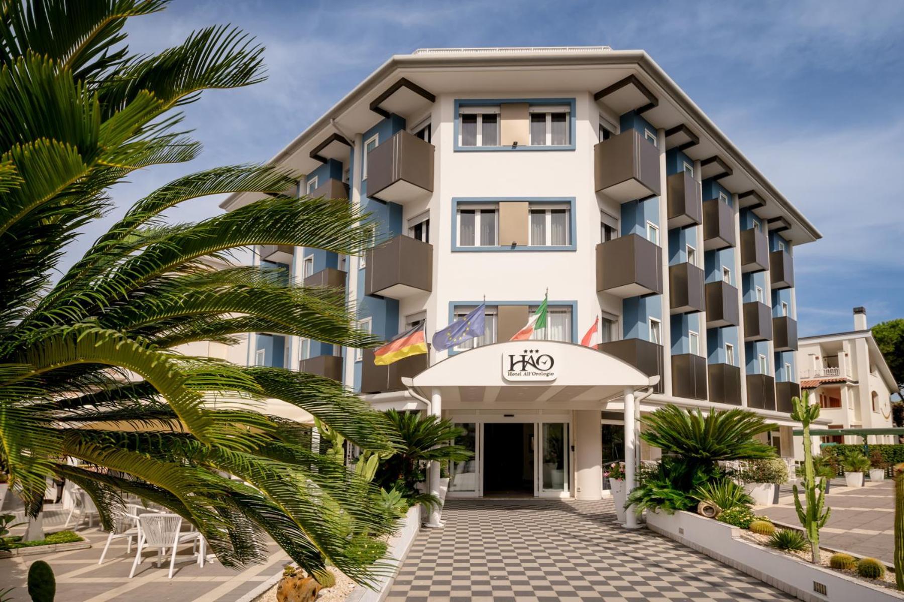 Hotel All'Orologio 3 Stelle Superior Caorle Exterior photo