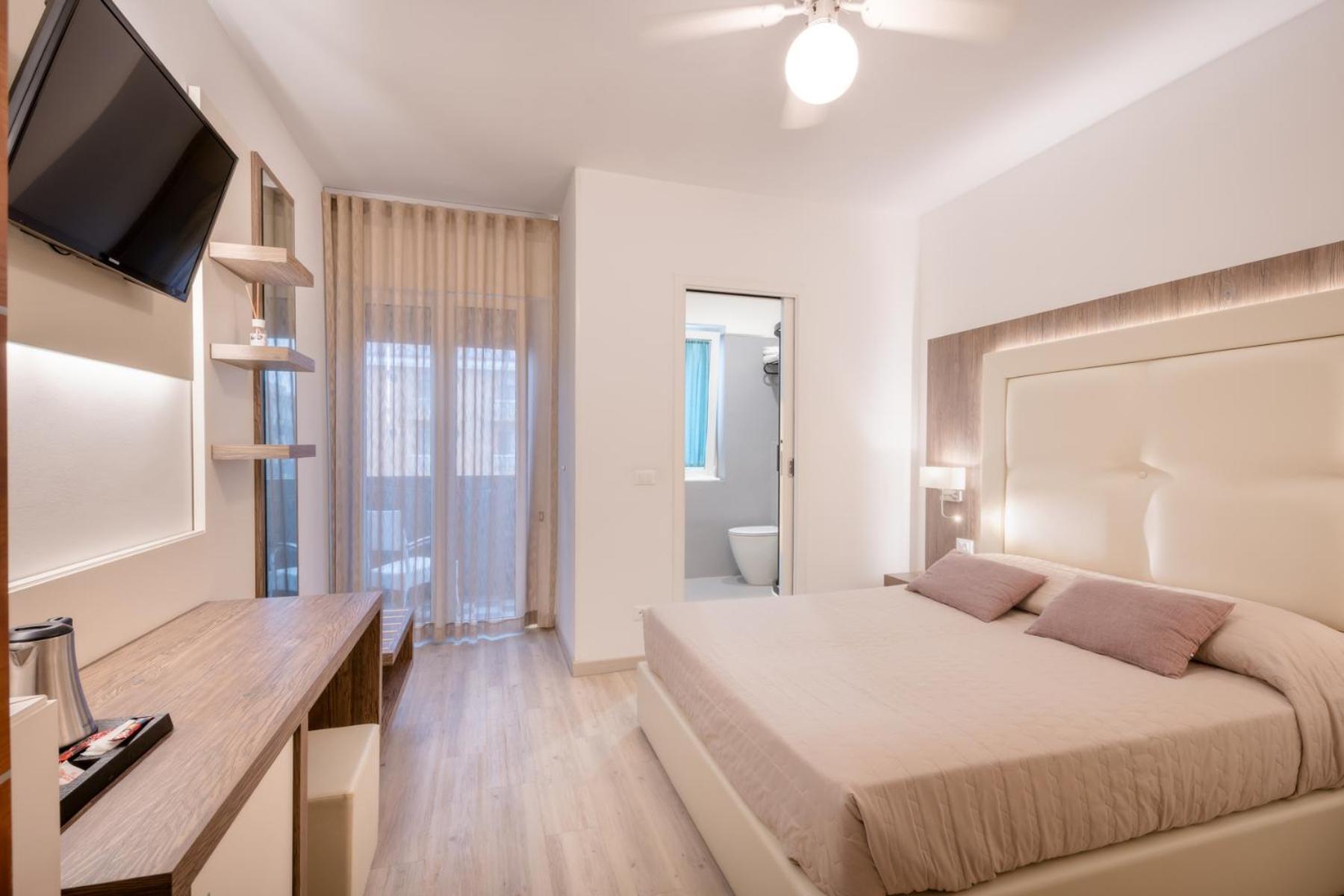 Hotel All'Orologio 3 Stelle Superior Caorle Exterior photo